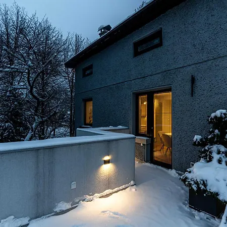 Spora Chata Nowy Targ Exterior photo